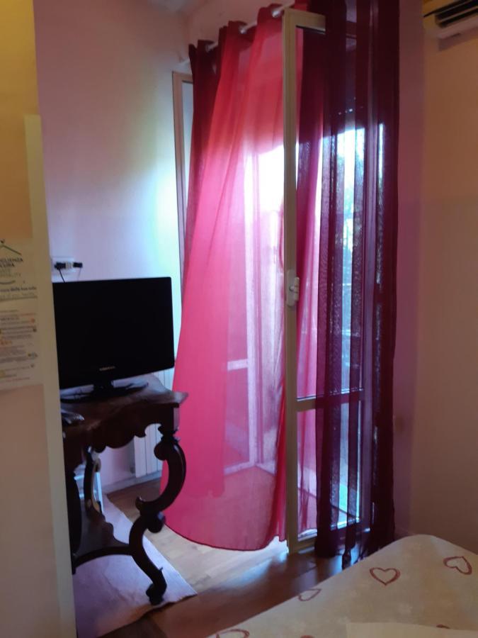 ג'נובה Hotel Guesthouse Massena מראה חיצוני תמונה
